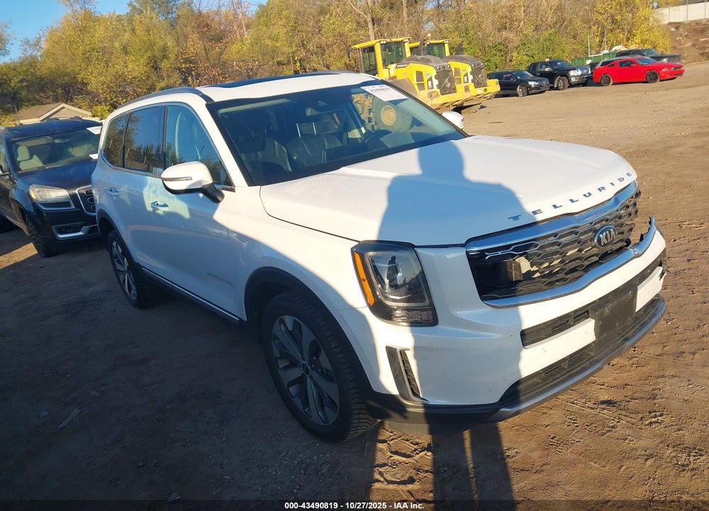 2020 KIA TELLURIDE S VIN: 5XYP6DHC4LG040776