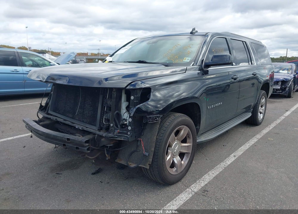 2017 CHEVROLET SUBURBAN LT VIN: 1GNSKHKC8HR109975