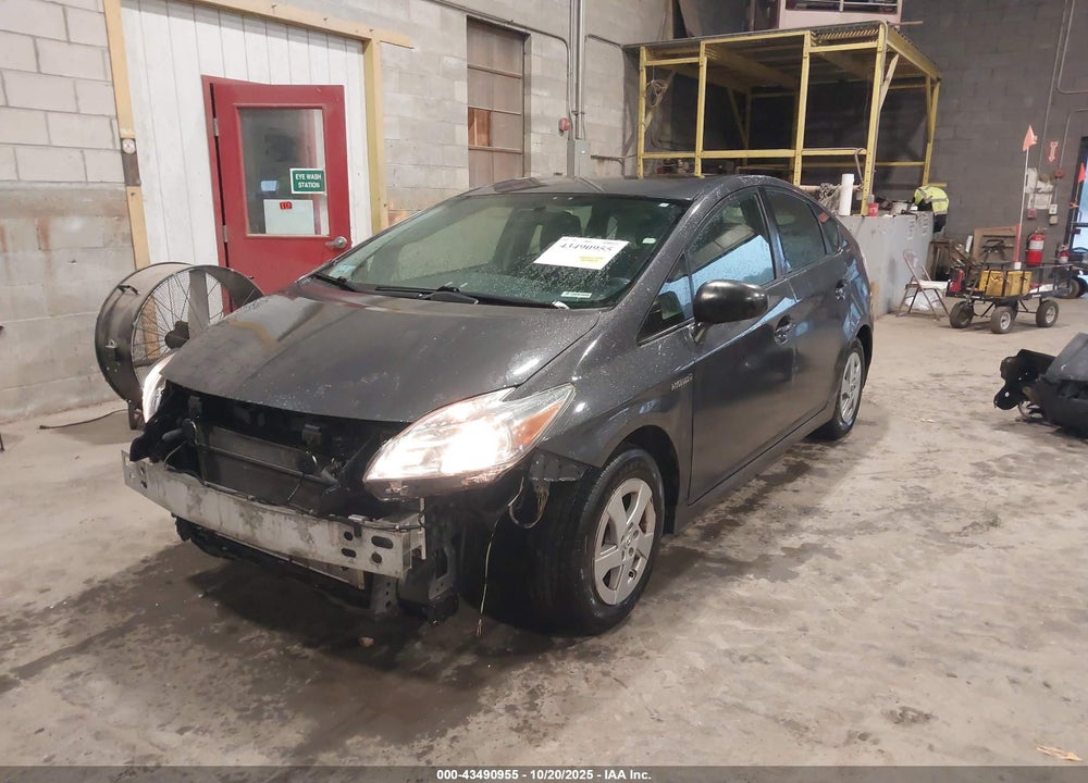 2011 TOYOTA PRIUS TWO VIN: JTDKN3DU8B1378329