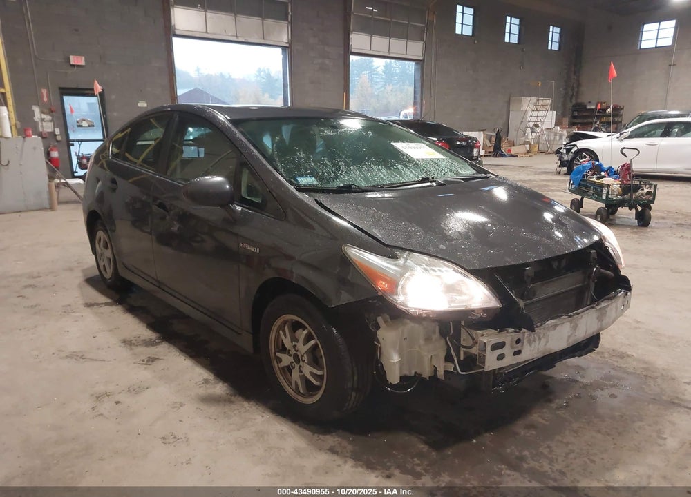 2011 TOYOTA PRIUS TWO VIN: JTDKN3DU8B1378329