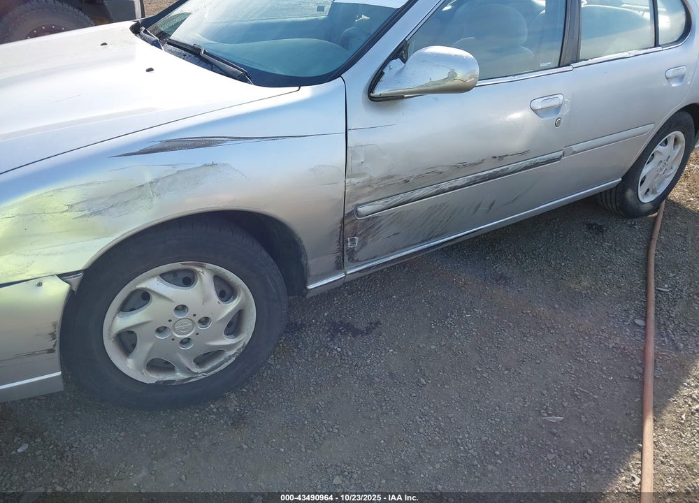 1999 NISSAN ALTIMA GLE/GXE/SE/SE-L/XE VIN: 1N4DL01D4XC126810