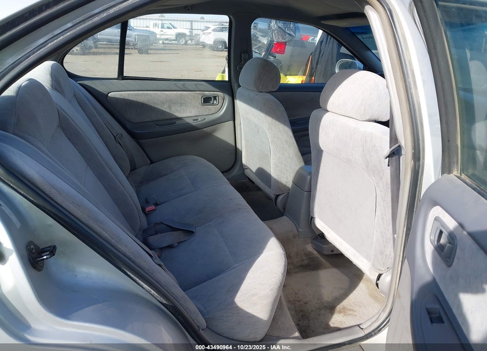 1999 NISSAN ALTIMA GLE/GXE/SE/SE-L/XE VIN: 1N4DL01D4XC126810