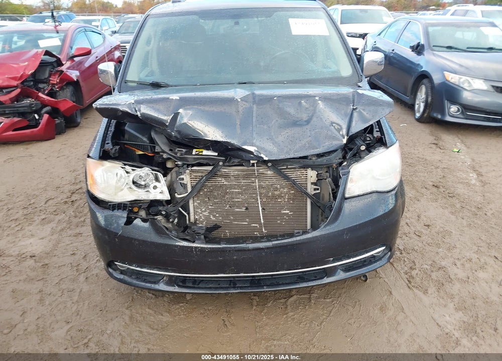 2013 CHRYSLER TOWN & COUNTRY TOURING-L VIN: 2C4RC1CG0DR677204