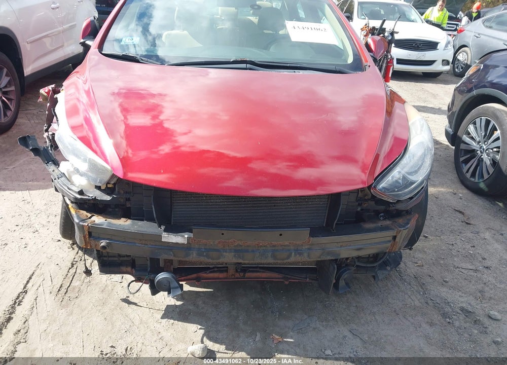 2013 HYUNDAI ELANTRA VIN: 5NPDH4AE8DH185208