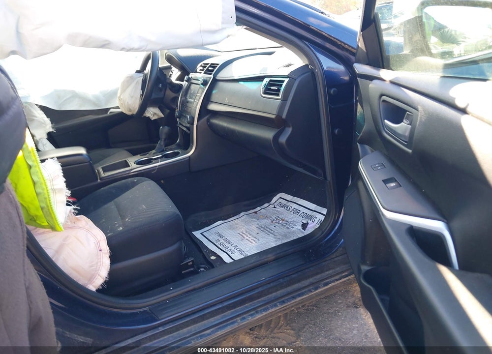 2017 TOYOTA CAMRY LE VIN: 4T1BF1FK5HU657124