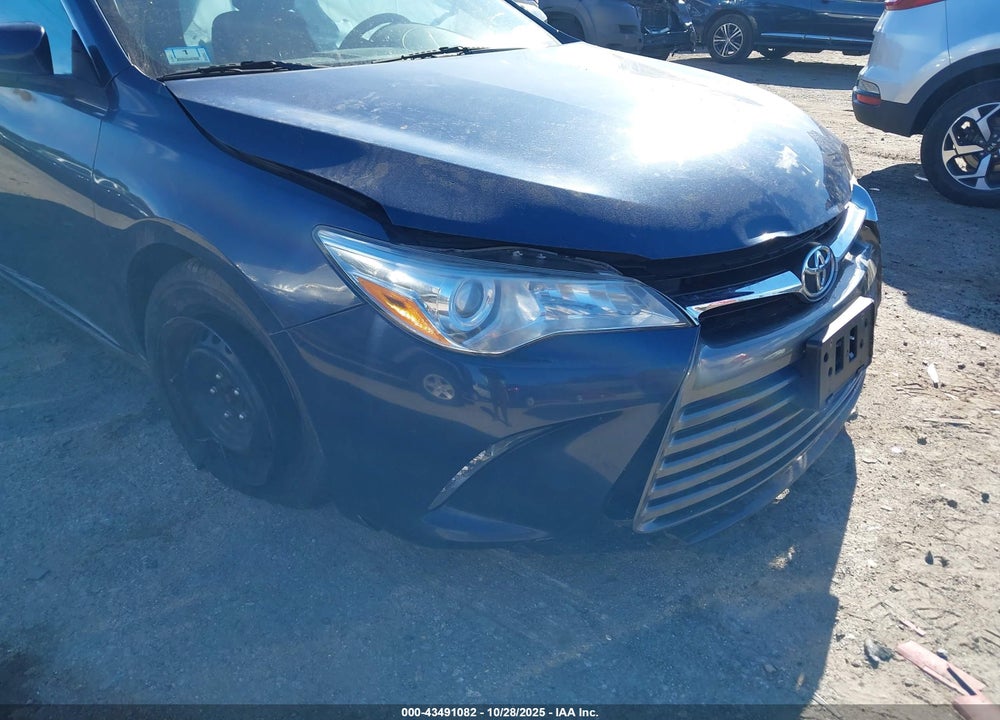 2017 TOYOTA CAMRY LE VIN: 4T1BF1FK5HU657124