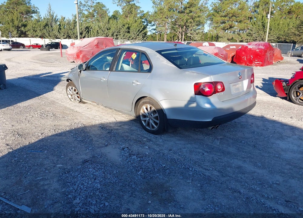 2010 VOLKSWAGEN JETTA VIN: 3VWAZ7AJ5AM167069