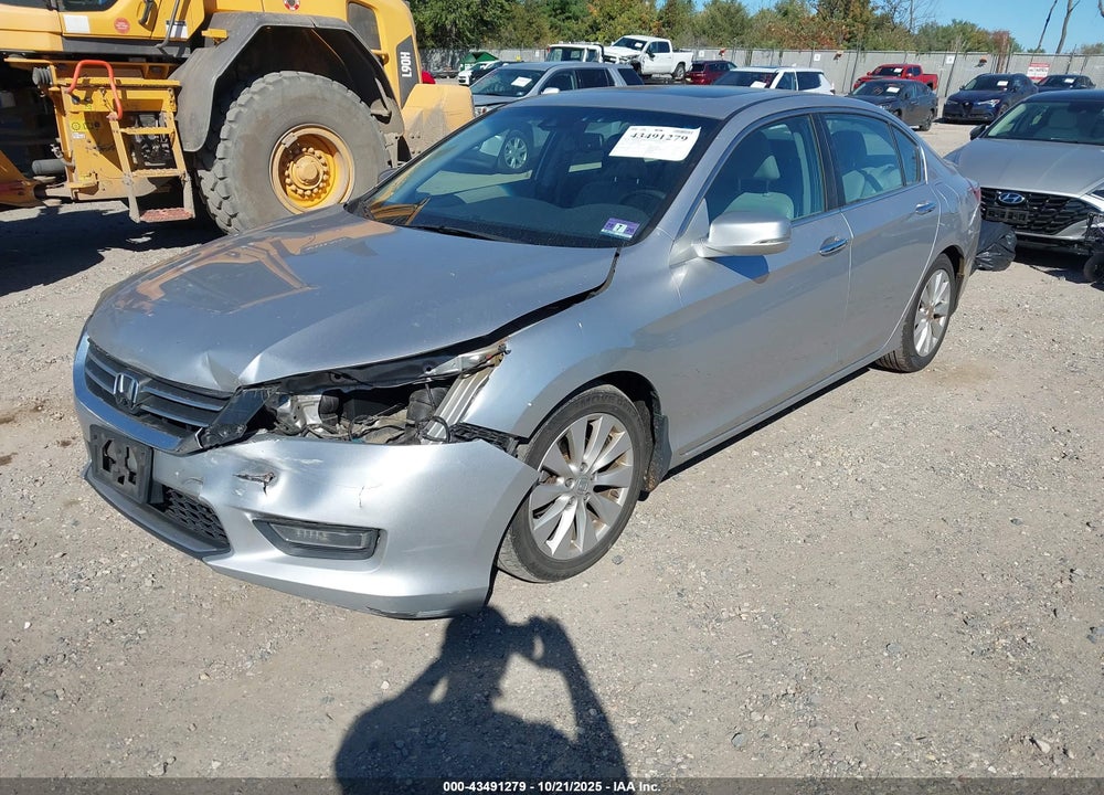 2013 HONDA ACCORD VIN: 1HGCR2F87DA136896