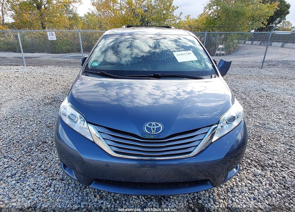 2015 TOYOTA SIENNA XLE 7 PASSENGER VIN: 5TDDK3DC4FS103106