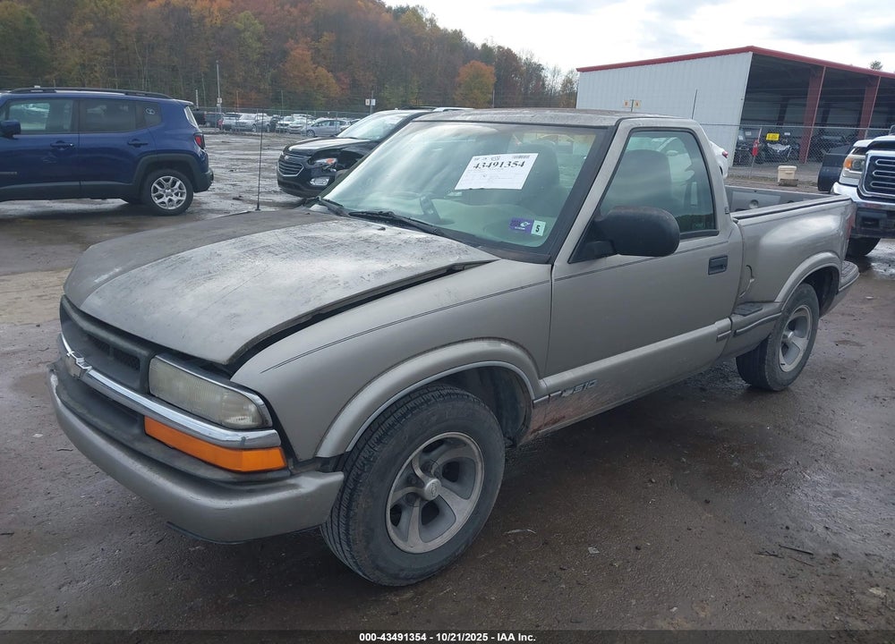 2000 CHEVROLET S-10 LS VIN: 1GCCS14W6Y8144158