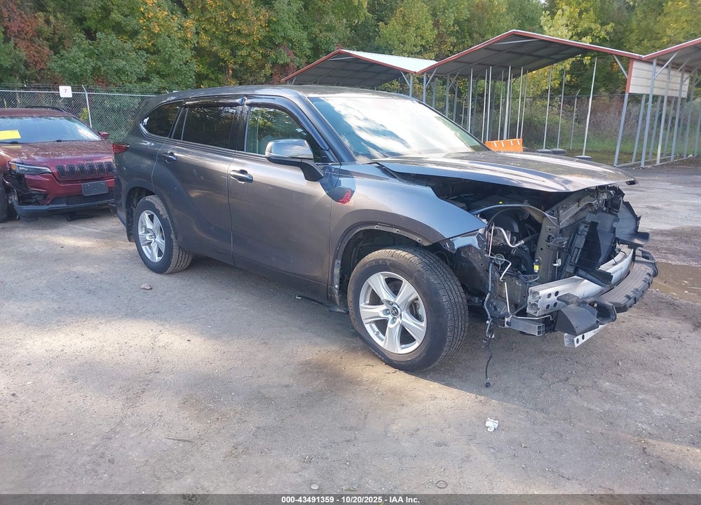 2021 TOYOTA HIGHLANDER L VIN: 5TDCZRBH8MS090916