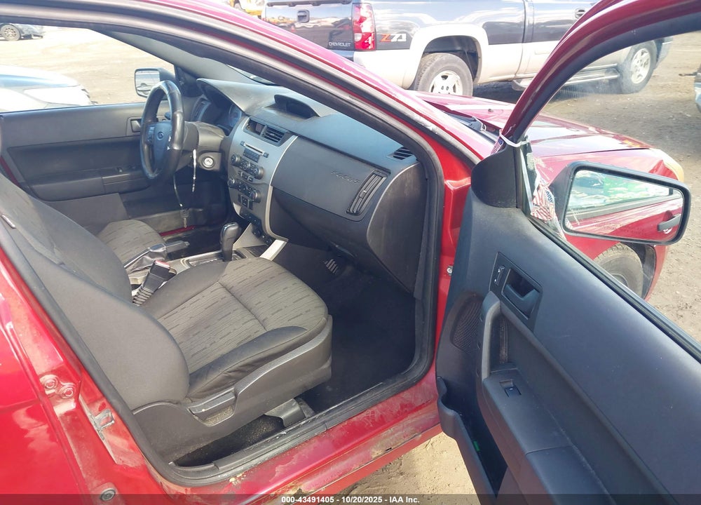 2010 FORD FOCUS SE VIN: 1FAHP3FN6AW131571
