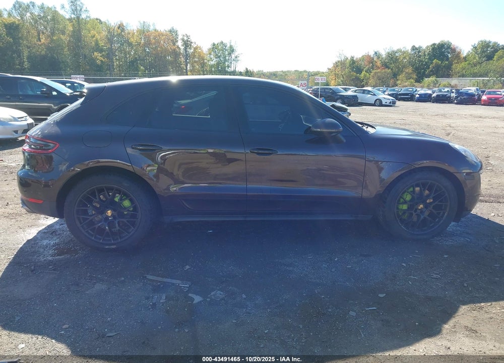 2017 PORSCHE MACAN VIN: WP1AB2A50HLB12763