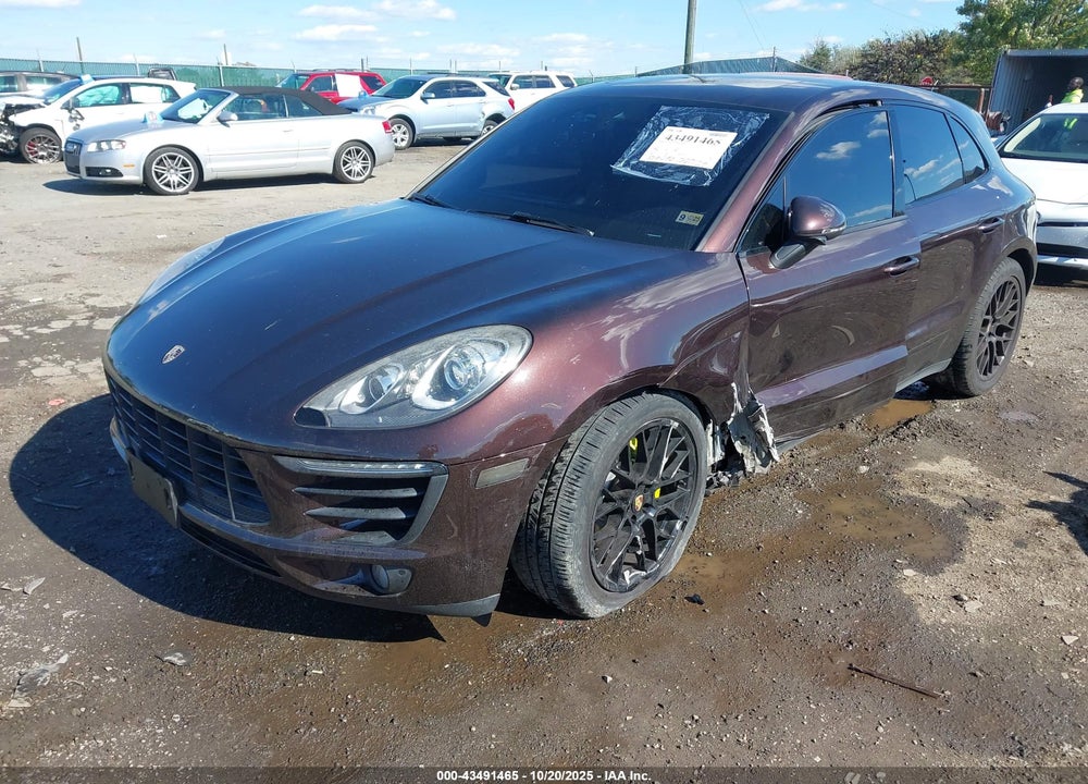 2017 PORSCHE MACAN VIN: WP1AB2A50HLB12763