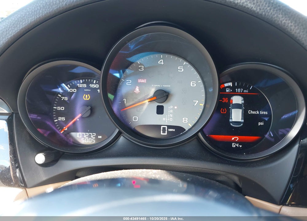2017 PORSCHE MACAN VIN: WP1AB2A50HLB12763