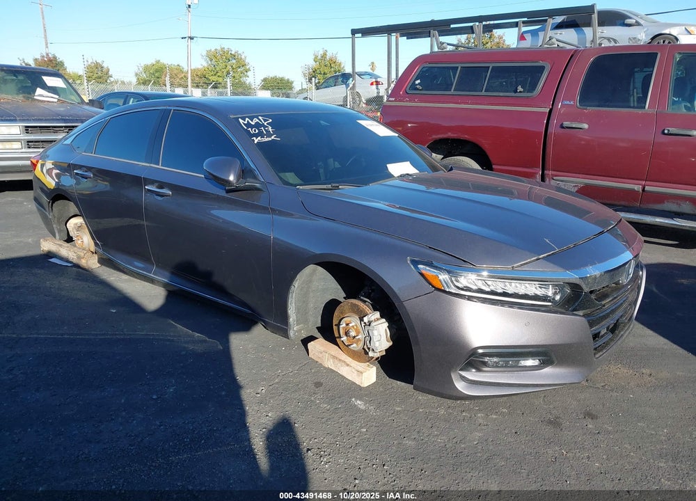 2019 HONDA ACCORD TOURING 2.0T VIN: 1HGCV2F9XKA024739