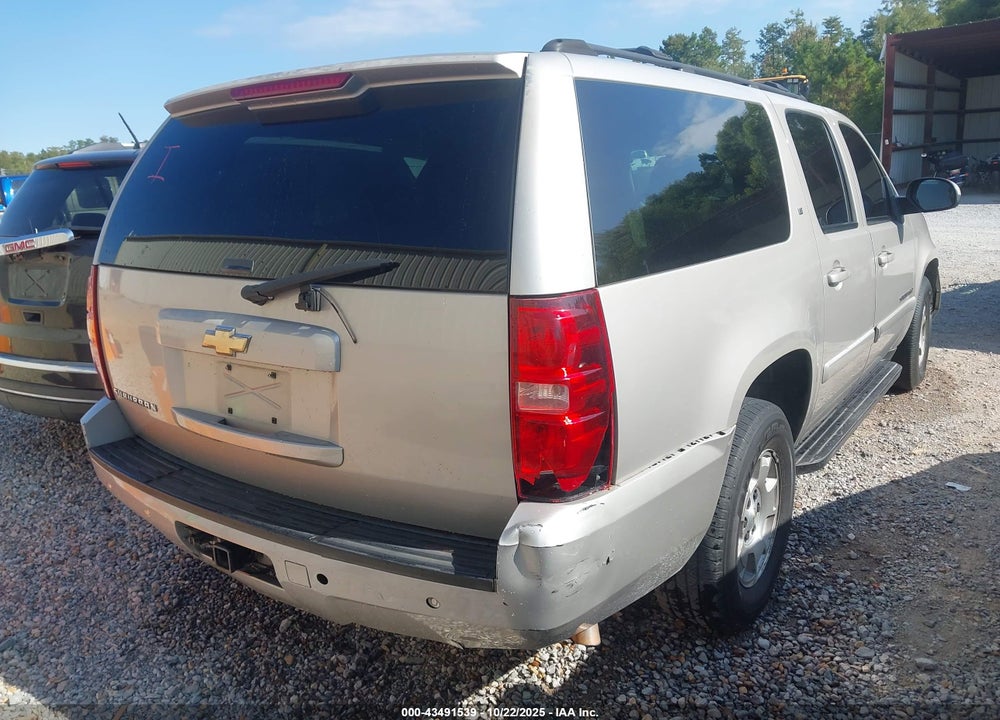 2007 CHEVROLET SUBURBAN 1500 LT VIN: 3GNFC16J97G127057