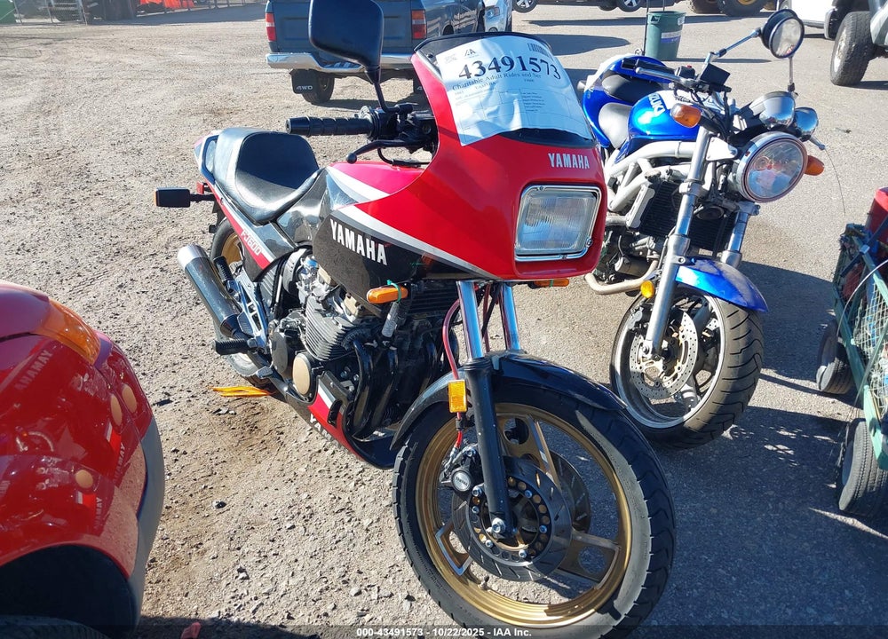 1985 YAMAHA FJ600 VIN: JYA49A007FA009175
