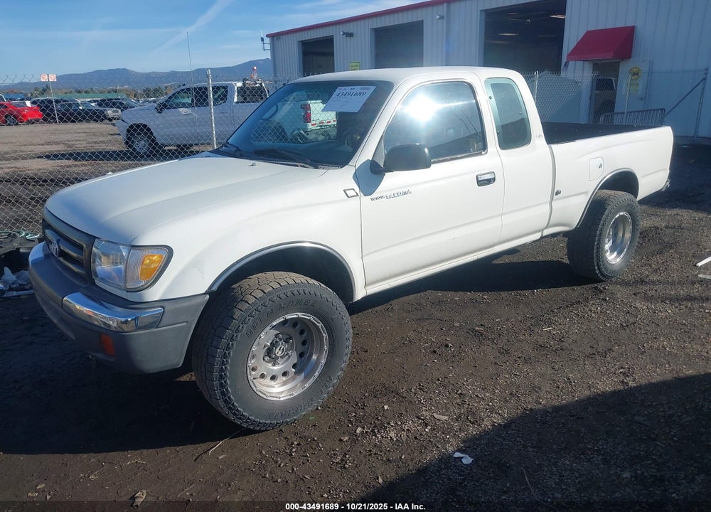 1998 TOYOTA TACOMA VIN: 4TAWM72N0WZ039073