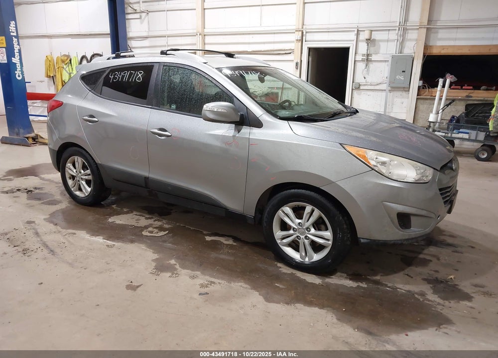 2012 HYUNDAI TUCSON GLS VIN: KM8JUCAC3CU371438