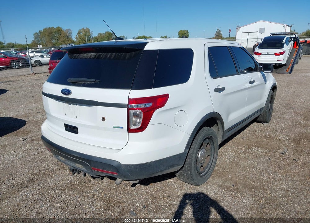 2014 FORD UTILITY POLICE INTERCEPTOR VIN: 1FM5K8AR3EGC38480