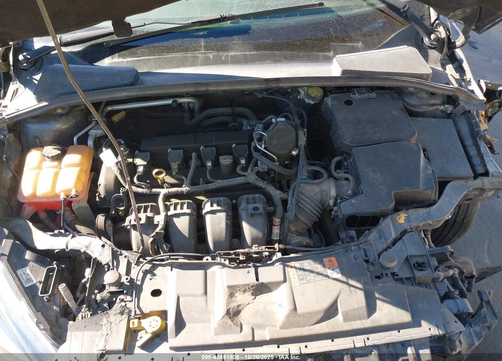 2015 FORD FOCUS SE VIN: 1FADP3F22FL281481