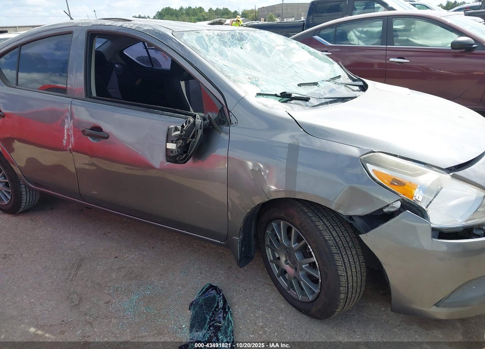 2016 NISSAN VERSA 1.6 S+ VIN: 3N1CN7AP3GL864883