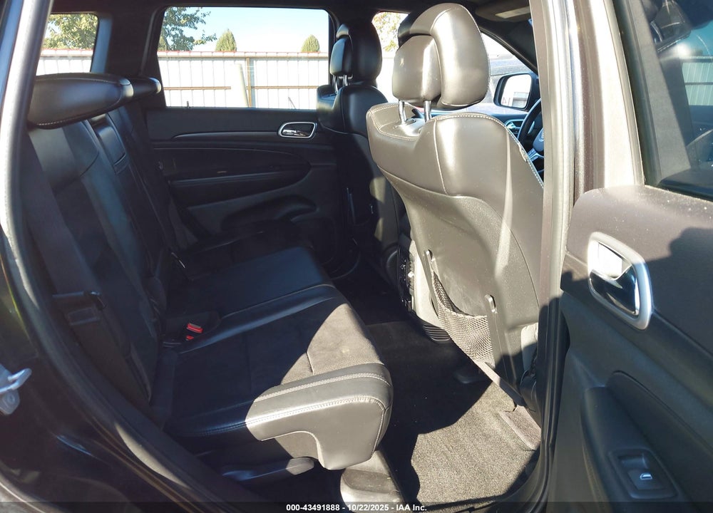 2015 JEEP GRAND CHEROKEE VIN: 1C4RJFAG1FC892592