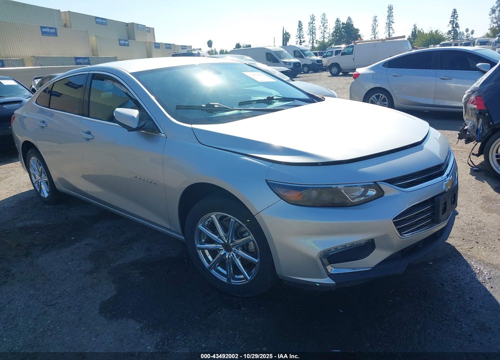 2018 CHEVROLET MALIBU LT VIN: 1G1ZD5ST5JF109674