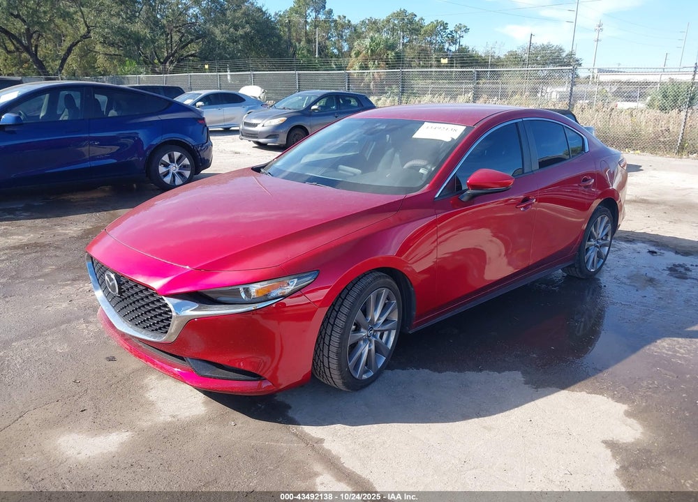 2019 MAZDA 3 PREFERRED PACKAGE VIN: 3MZBPADL7KM113102