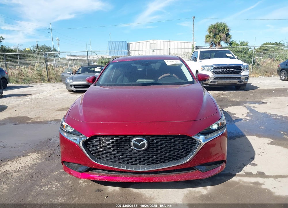 2019 MAZDA 3 PREFERRED PACKAGE VIN: 3MZBPADL7KM113102