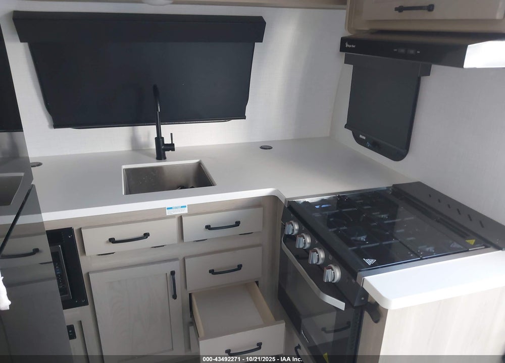 2025 ROCKWOOD OTHER VIN: 5ZT2RSKBXS3037310
