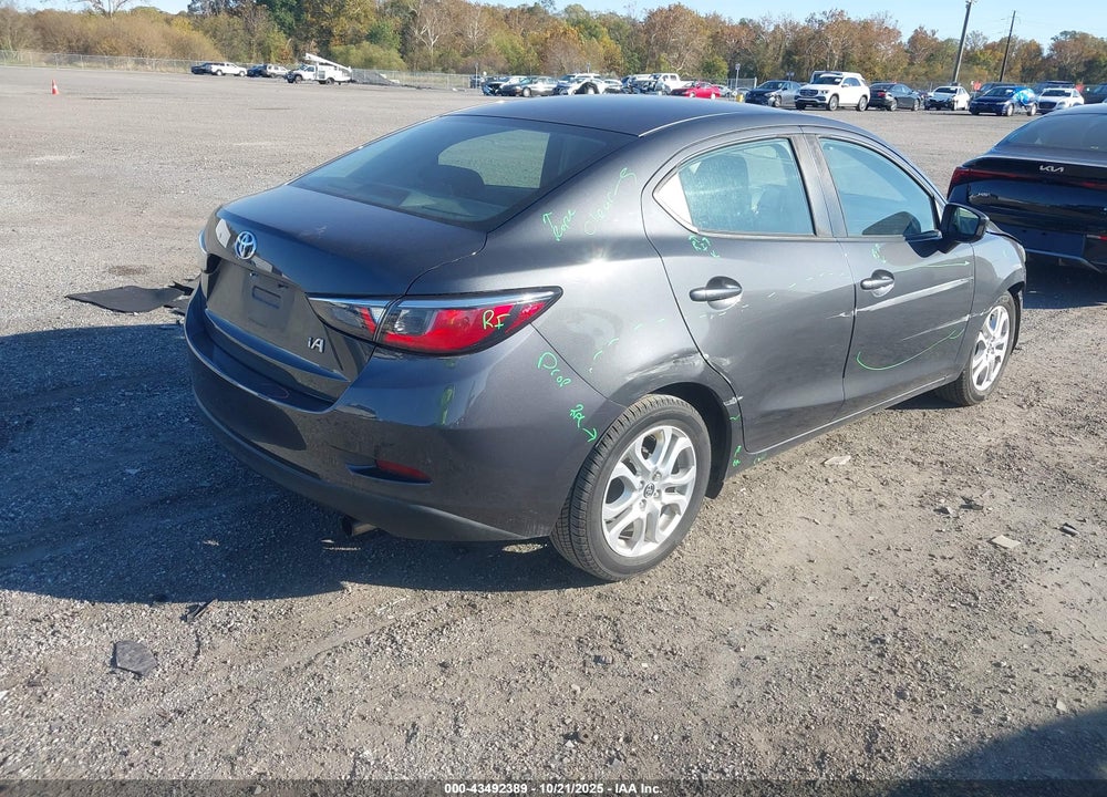 2017 TOYOTA YARIS VIN: 3MYDLBYV8HY182554