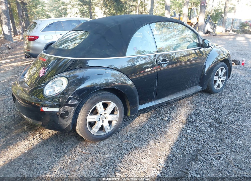 2009 VOLKSWAGEN BEETLE VIN: 3VWRF31Y69M400969
