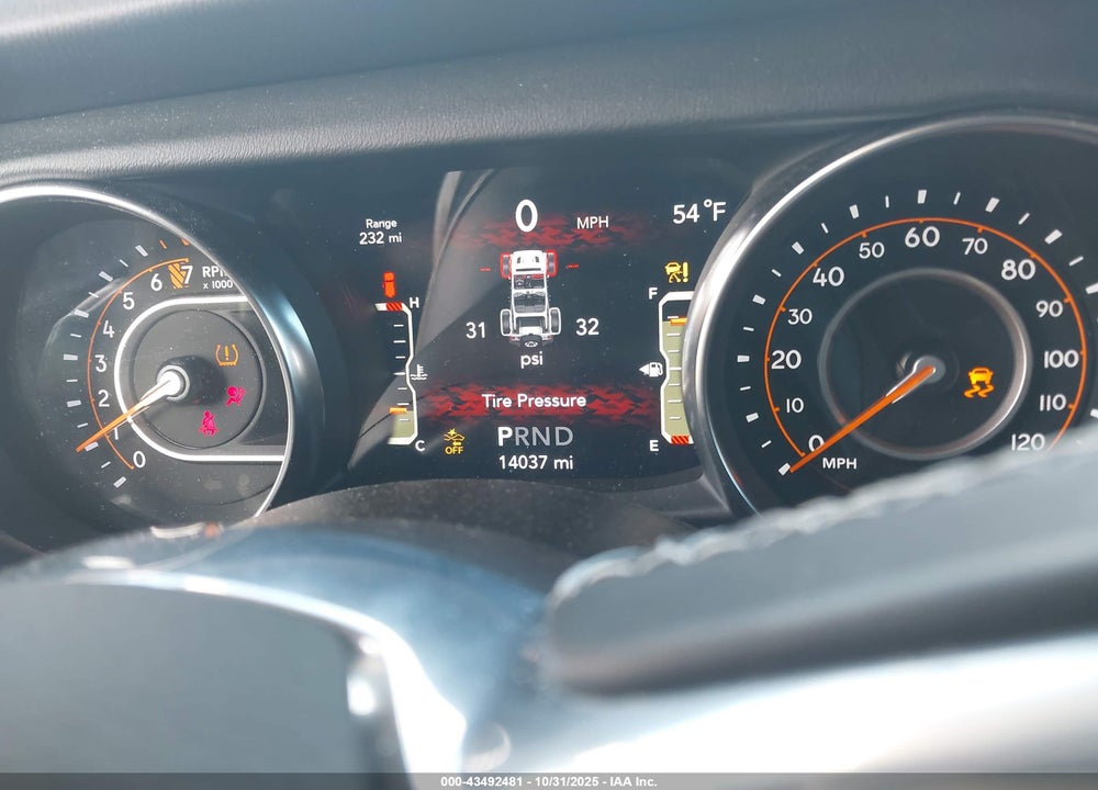2021 JEEP WRANGLER UNLIMITED SAHARA 4X4 VIN: 1C4HJXEG1MW776543