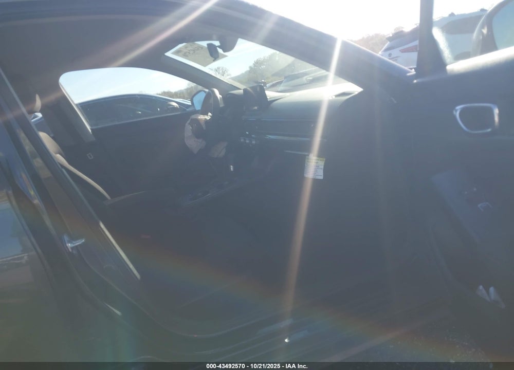 2025 HONDA CIVIC LX VIN: 2HGFE2F21SH506677