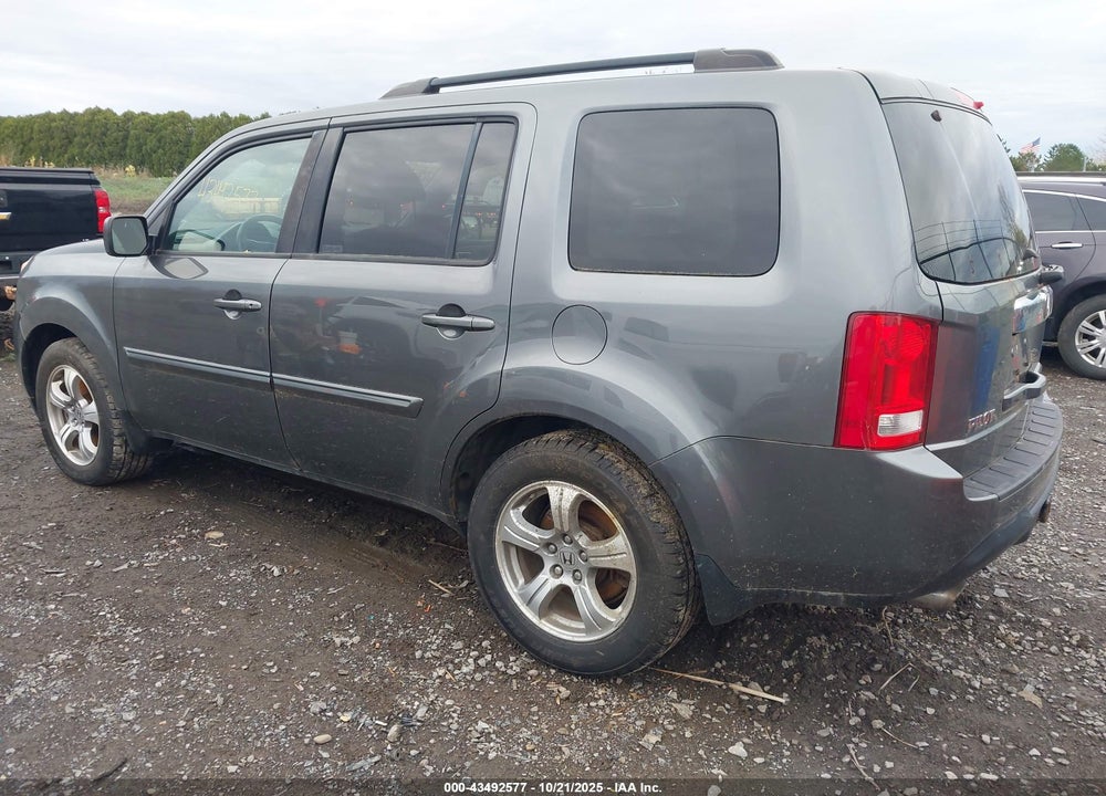 2013 HONDA PILOT VIN: 5FNYF4H56DB077391