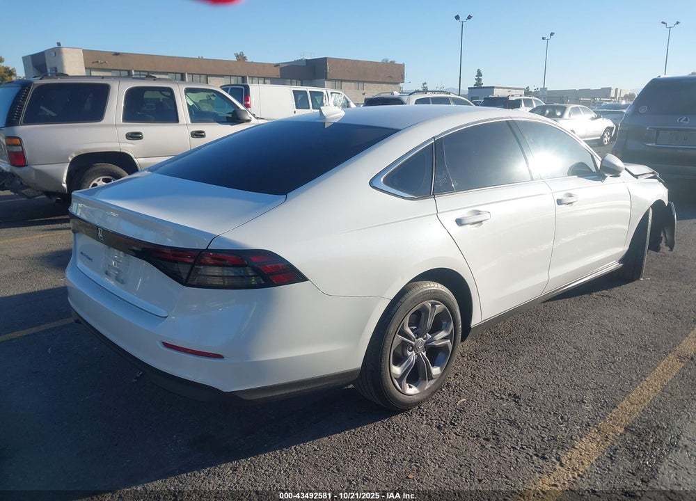 2024 HONDA ACCORD EX VIN: 1HGCY1F31RA061458