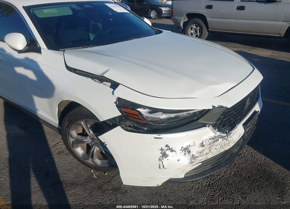 2024 HONDA ACCORD EX VIN: 1HGCY1F31RA061458