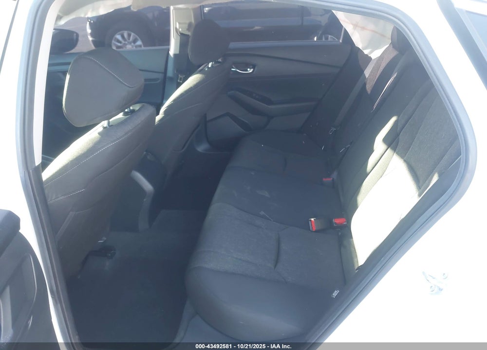2024 HONDA ACCORD EX VIN: 1HGCY1F31RA061458