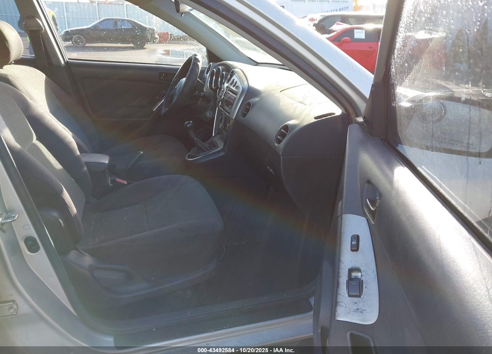 2003 TOYOTA MATRIX STANDARD VIN: 2T1KR32E33C112861