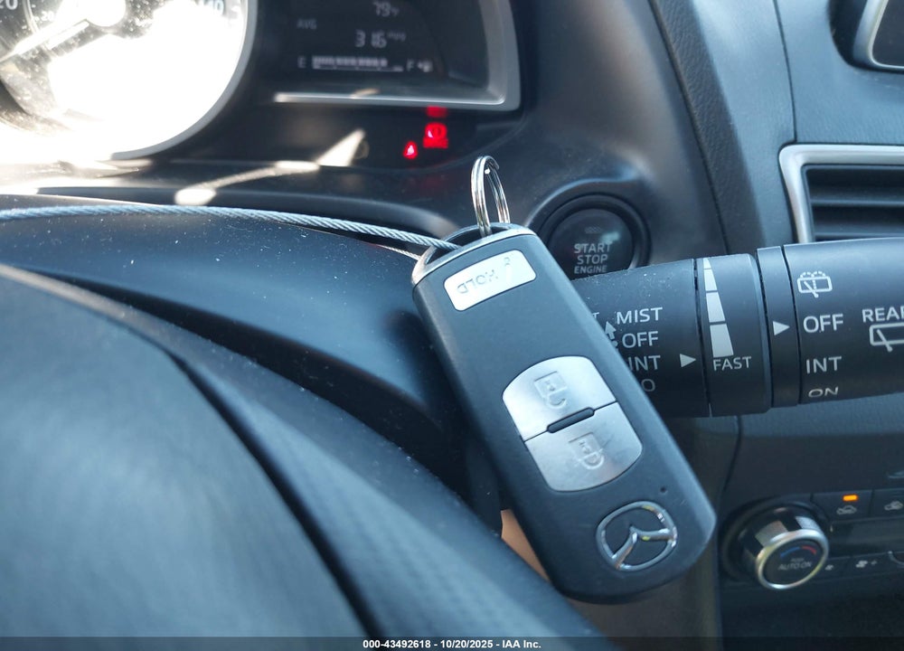 2015 MAZDA 3 VIN: 3MZBM1L72FM157608