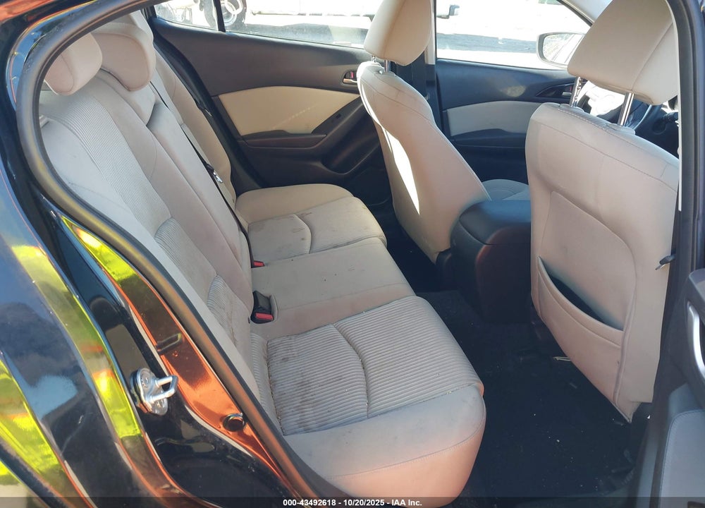 2015 MAZDA 3 VIN: 3MZBM1L72FM157608