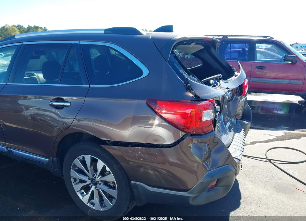 2019 SUBARU OUTBACK VIN: 4S4BSATC2K3368532