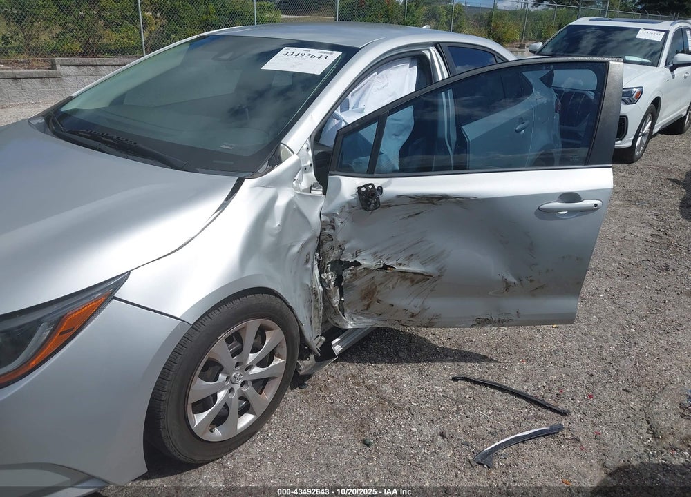 2021 TOYOTA COROLLA LE VIN: 5YFEPMAE3MP186955