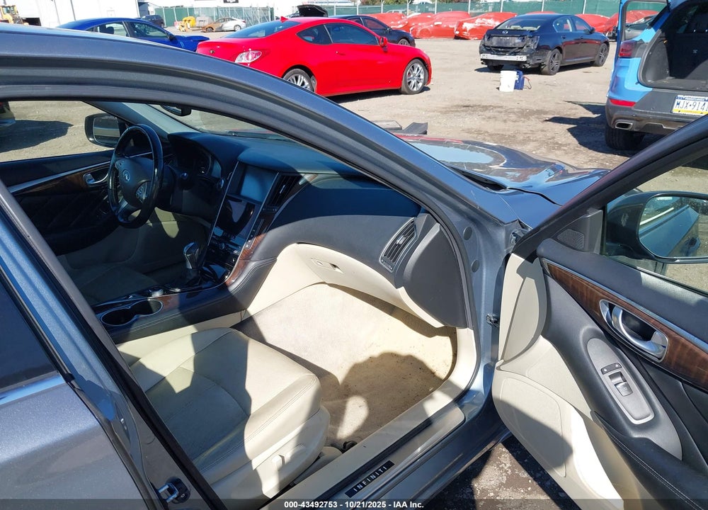 2014 INFINITI Q50 PREMIUM VIN: JN1BV7AR1EM696385