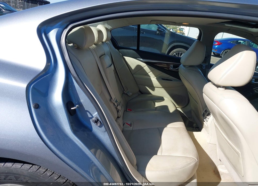 2014 INFINITI Q50 PREMIUM VIN: JN1BV7AR1EM696385