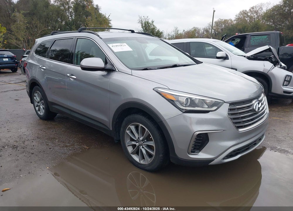 2017 HYUNDAI SANTA FE SE VIN: KM8SMDHF7HU256357