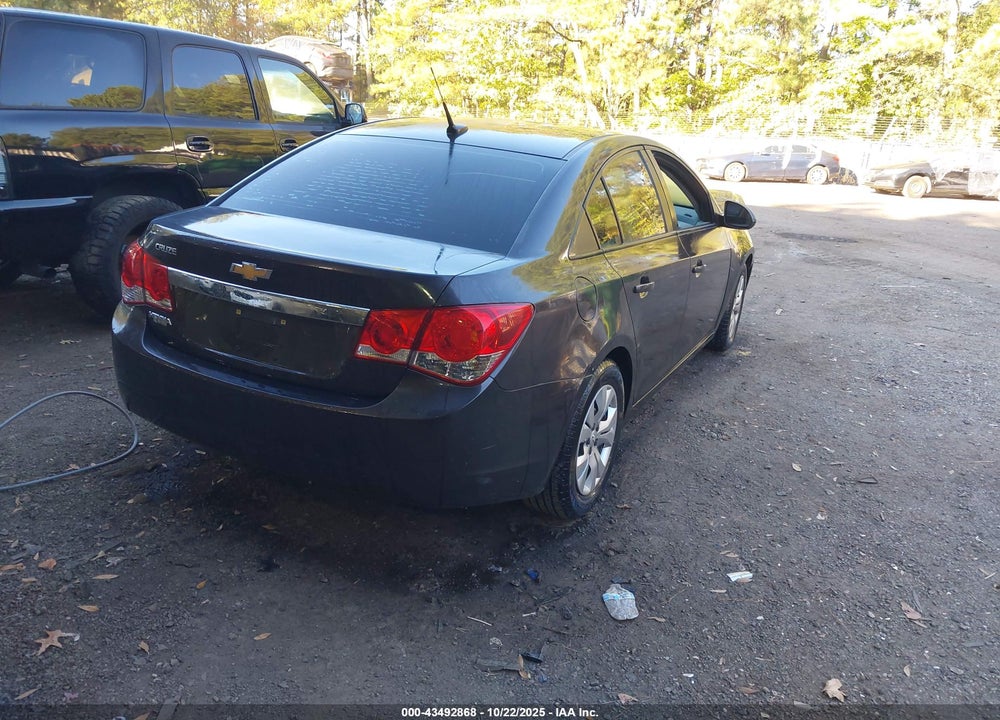 2014 CHEVROLET CRUZE LS AUTO VIN: 1G1PA5SH2E7183873