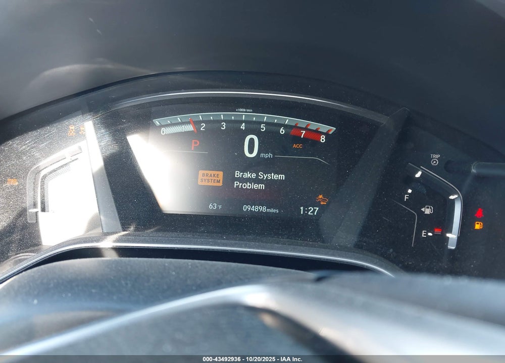 2018 HONDA CR-V TOURING VIN: 7FARW2H91JE038560